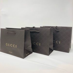 Gucci shopping bags